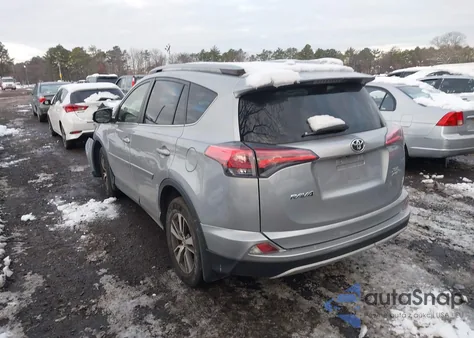 2018 Toyota Rav4 Xle from USA, damaged, VIN JTMRFREV8JJ252377